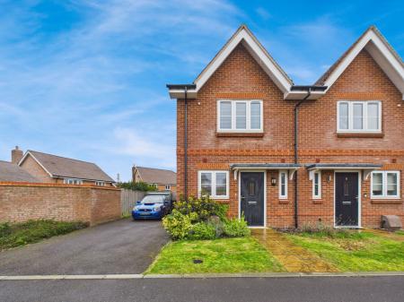 Centenary Fields, Bramley, RG26