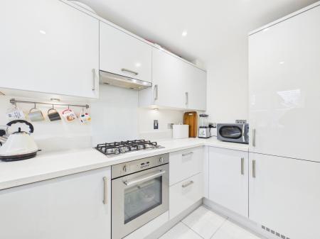 2 bedroom Semi-detached house for sale in Centenary Fields, Bramley, RG26