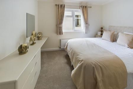 2 bedroom Park home for sale in Elm Grove Park, Thatcham, RG18