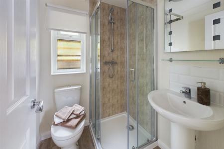 2 bedroom Park home for sale in Elm Grove Park, Thatcham, RG18