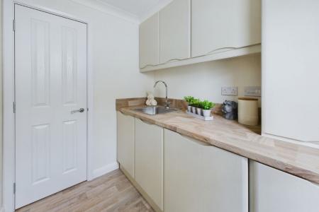 2 bedroom Park home for sale in Elm Grove Park, Thatcham, RG18