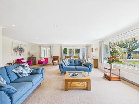 4 bedroom Detached bungalow for sale in Church Lane, Reading, RG7