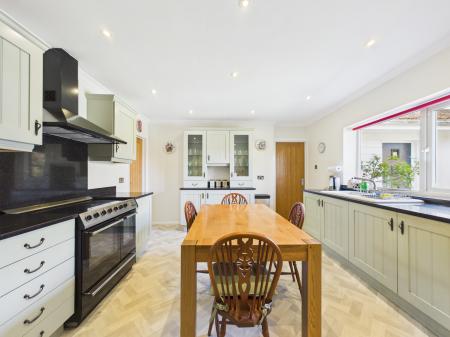 4 bedroom Detached bungalow for sale in Church Lane, Reading, RG7
