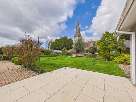 4 bedroom Detached bungalow for sale in Church Lane, Reading, RG7
