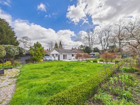 4 bedroom Detached bungalow for sale in Church Lane, Reading, RG7
