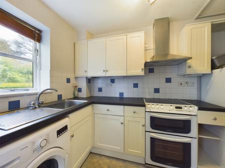 1 bedroom Flat to let in Christy Court, Tadley, RG26