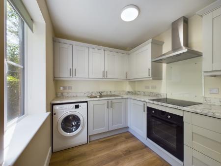 2 bedroom Ground floor flat to let in Christy Court, Tadley, RG26