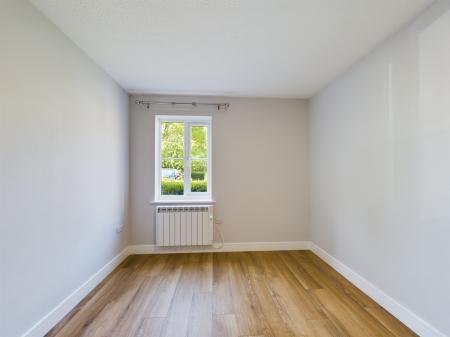 2 bedroom Ground floor flat to let in Christy Court, Tadley, RG26