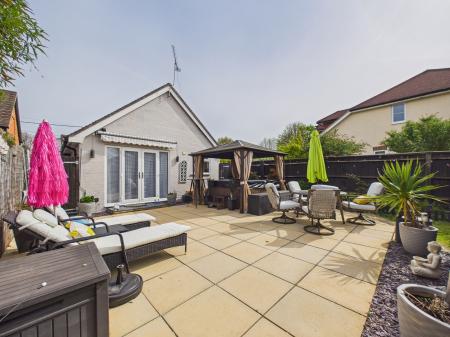 West Street, Tadley, RG26