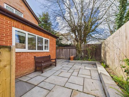 5 bedroom Semi-detached house for sale in West Heath Road, Baughurst, RG26