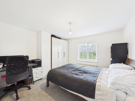 5 bedroom Semi-detached house for sale in West Heath Road, Baughurst, RG26