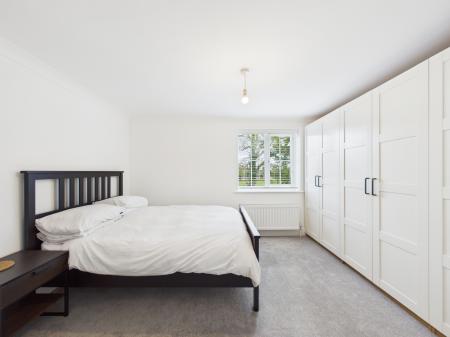 5 bedroom Semi-detached house for sale in West Heath Road, Baughurst, RG26