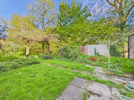 2 bedroom End of terrace house for sale in Whitedown Road, Tadley, RG26