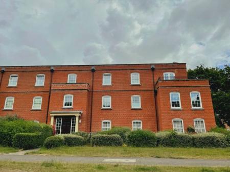 Compton Way, Sherfield-On-Loddon, RG27