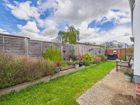 2 bedroom Park home for sale in Holly Close, Crookham Common, RG19