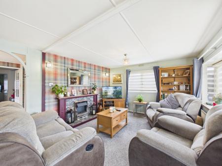 2 bedroom Park home for sale in Holly Close, Crookham Common, RG19