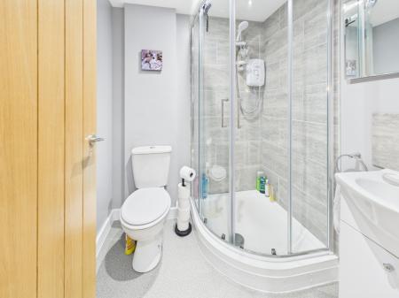 4 bedroom Detached house for sale in Browning Hill Green, Baughurst, RG26