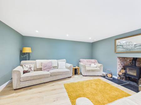 4 bedroom Detached house for sale in Browning Hill Green, Baughurst, RG26