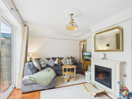 4 bedroom Terraced House for sale in Stanfield, Tadley, RG26