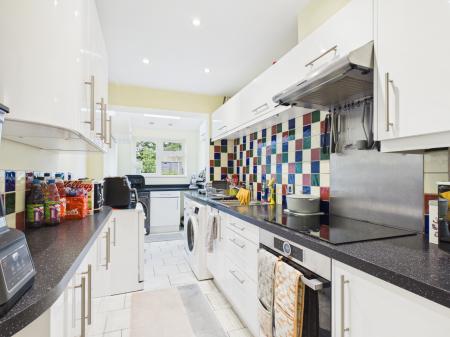 4 bedroom Terraced House for sale in Stanfield, Tadley, RG26