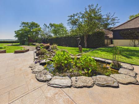 5 bedroom Barn Conversion for sale in Drury Lane, Mortimer Common, RG7