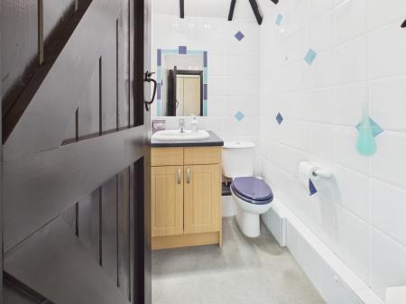 5 bedroom Barn Conversion for sale in Drury Lane, Mortimer Common, RG7