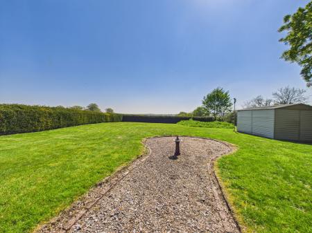 5 bedroom Barn Conversion for sale in Drury Lane, Mortimer Common, RG7