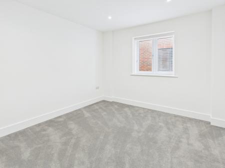 4 bedroom Detached house to let in Aldermaston Road, Pamber Green, Tadley, RG26