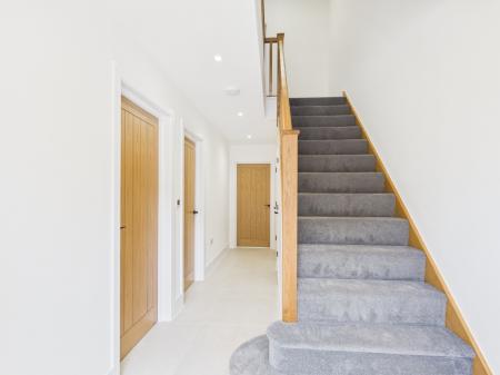4 bedroom Detached house to let in Aldermaston Road. Pamber Green, Tadley, RG26