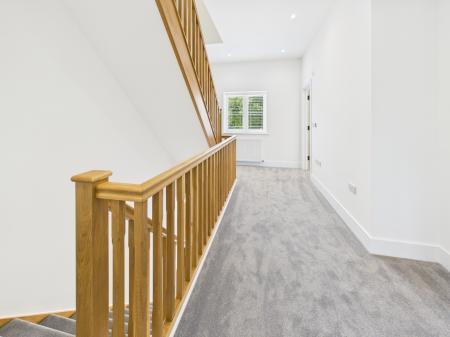 4 bedroom Detached house to let in Aldermaston Road. Pamber Green, Tadley, RG26
