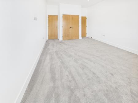 4 bedroom Detached house to let in Aldermaston Road. Pamber Green, Tadley, RG26