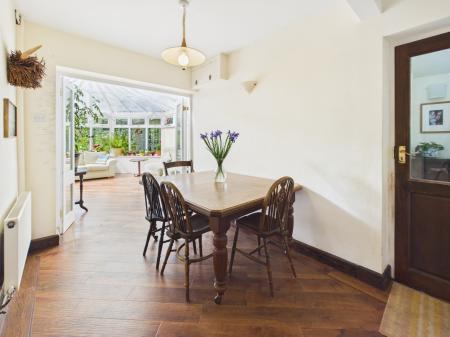 4 bedroom Detached house for sale in Farnham Road, Hook, RG29