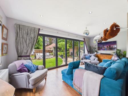 4 bedroom Detached house for sale in Wallis Drive, Bramley, RG26