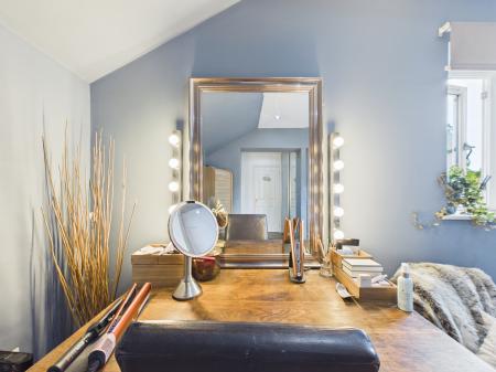 4 bedroom Detached house for sale in Wallis Drive, Bramley, RG26