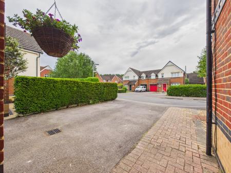 4 bedroom Detached house for sale in Wallis Drive, Bramley, RG26