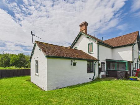 1 bedroom Cottage to let in Wolverton Road, Axmansford,, Tadley, RG26