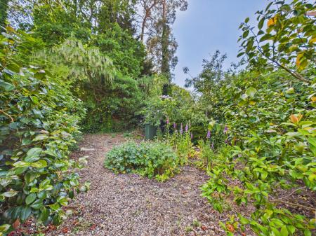 3 bedroom Semi-detached house for sale in Wigmore Road, Tadley, RG26
