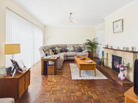 4 bedroom Detached house for sale in Silchester Road, Pamber Heath, RG26