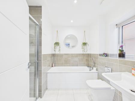 4 bedroom Detached house for sale in Centenary Fields, Bramley, RG26