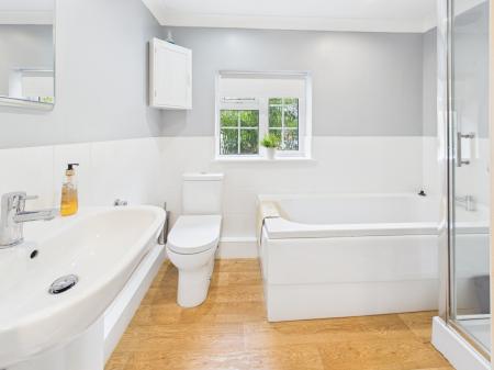 1 bedroom Semi-detached house to let in Stephens Close, Mortimer Common, RG7