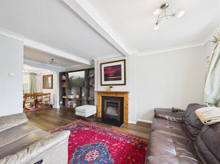 1 bedroom Semi-detached house to let in Stephens Close, Mortimer Common, RG7