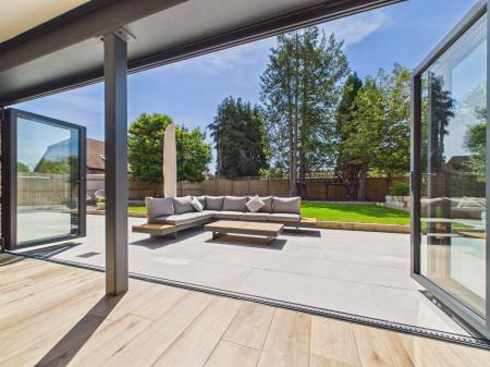 4 bedroom Detached house for sale in Penbere Close, Pamber Heath, RG26