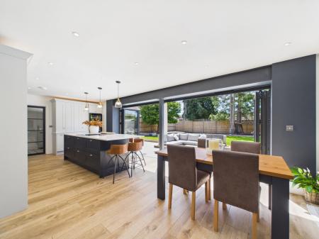 4 bedroom Detached house for sale in Penbere Close, Pamber Heath, RG26