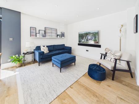 4 bedroom Detached house for sale in Penbere Close, Pamber Heath, RG26