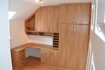 2 bedroom Flat to let in Blackthorn Close, Tadley, RG26
