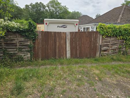 3 bedroom Detached bungalow for sale in Silchester Road, Pamber Heath, RG26