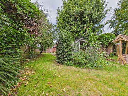 5 bedroom Detached house for sale in Admoor Lane, Bradfield, RG7