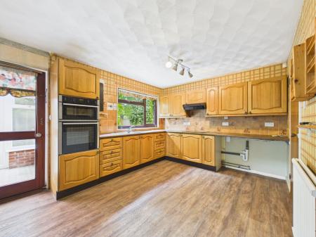 5 bedroom Detached house for sale in Admoor Lane, Bradfield, RG7