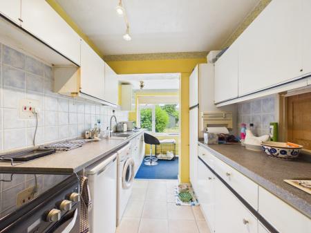 3 bedroom End of terrace house for sale in Stephens Road, Tadley, RG26