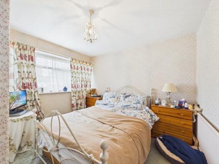 3 bedroom End of terrace house for sale in Stephens Road, Tadley, RG26